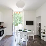 Amazing - By Rent *
